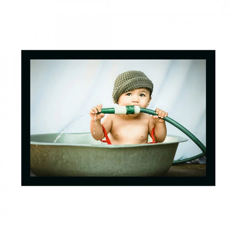 Generic Baby Photo Painting with Synthetic Photo Frame (Multicolor)